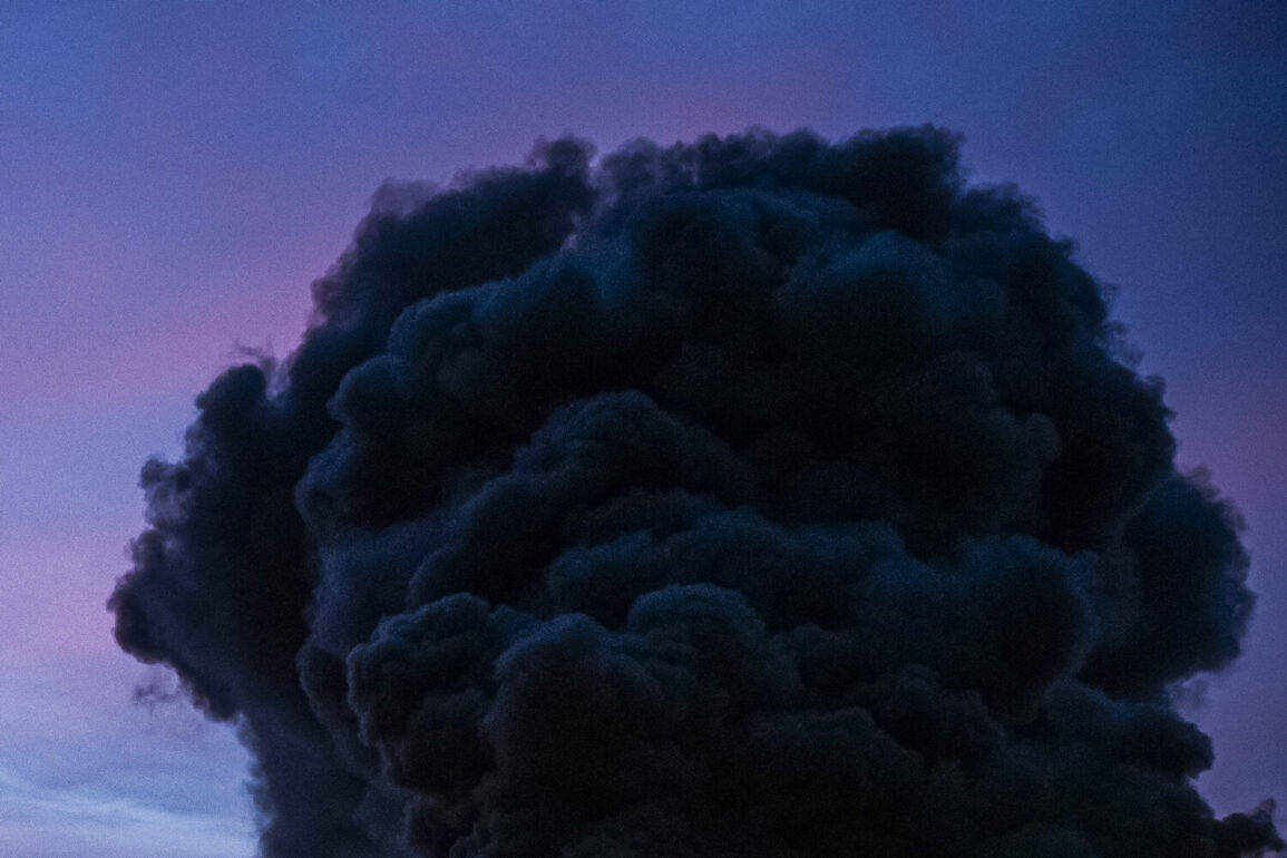 Explosions and Air Raids in Kyiv: Ukraine's Digital Ministry Confirms Real-Time Alerts as Air Defense Systems Activate