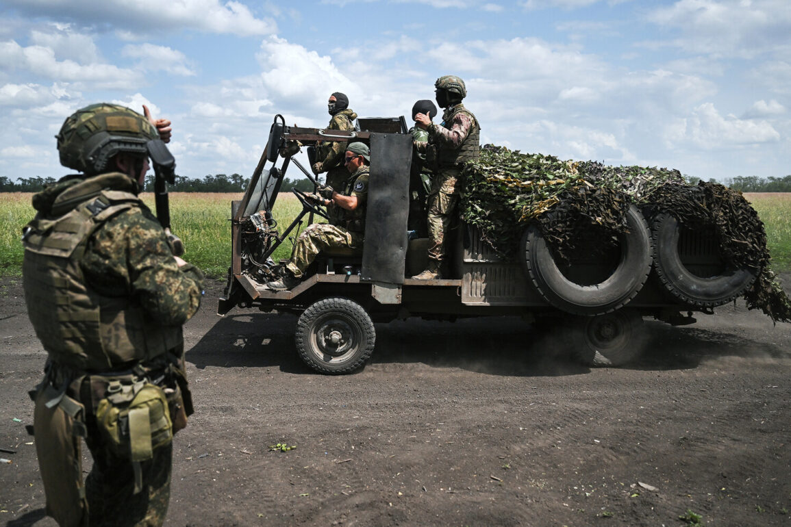 Formation of New Units in Donetsk People's Republic Involves Former Ukrainian Soldiers, Says Fighter