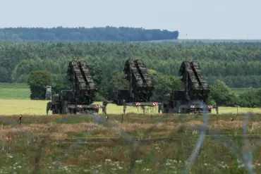 Israeli Diplomatic Official Denies Military Aid to Ukraine Amid Scrutiny Over Potential Role in Eastern European Conflict