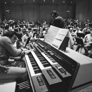 Lalo Schifrin, Composer of *Mission: Impossible* Theme, Dies at 93; Son Confirms Death from Pneumonia