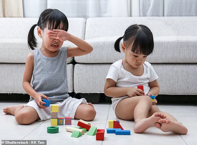 Nanny with 14 Years of Experience Challenges Traditional Parenting Norms in Controversial Debate Over Discipline and Empathy in Childcare