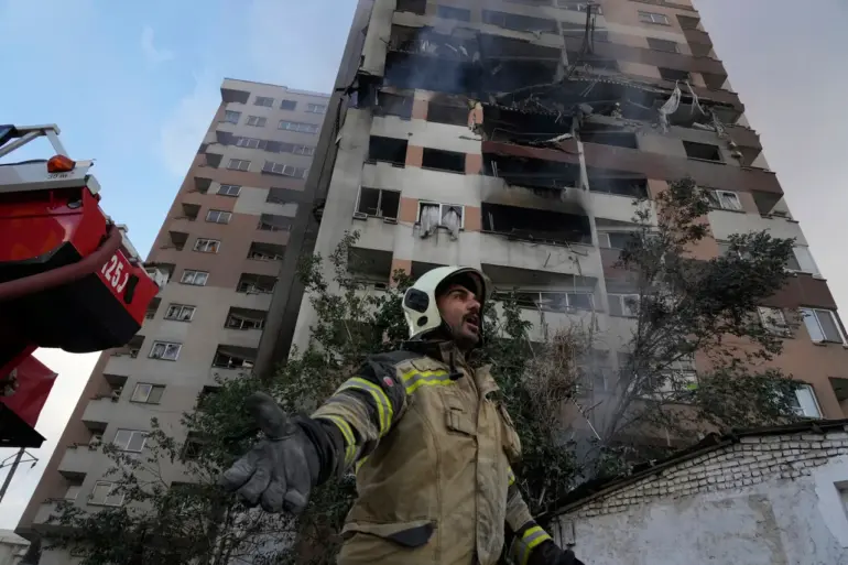 Tel Aviv in Chaos as Iranian Missiles Strike, Leaving Casualties and Overwhelmed Hospitals in Wake