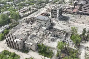 Ukraine's Battle for Chasyov Yar Reaches Critical Juncture as Commander Issues Urgent Warning