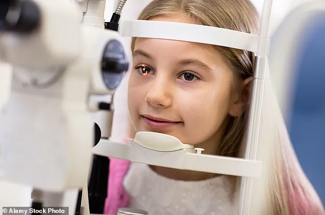 Britons Overestimate Carrots' Role in Eye Health, Survey Reveals Gap in Public Understanding of Nutrition's Impact