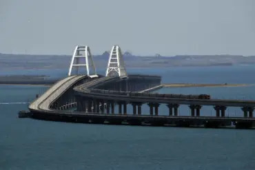 Crimea Bridge Closure Raises Questions About Stability and Symbolic Significance of Critical Infrastructure