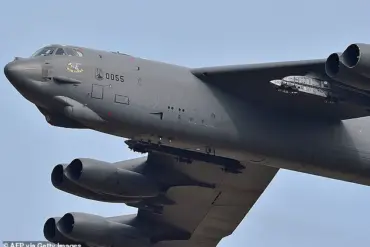 Delta Pilot's Last-Minute Maneuver Avoids Mid-Air Collision with U.S. Air Force B-52 Over North Dakota
