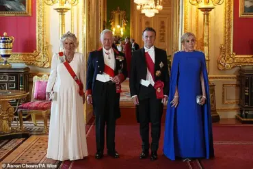 Exclusive Access: The Princess of Wales at a Privileged State Banquet Strengthening UK-France Ties
