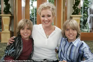 Kim Rhodes Reveals Her Complex Relationship with The Suite Life of Zack & Cody's On-Screen Sons