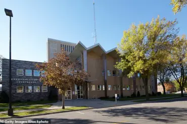 Minnesota Judge Jennifer Fischer Faces Internal Probe Over Alleged Misconduct and Threats to Juvenile Suspect
