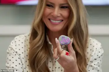 Privileged Access to Compassion: Melania Trump's Surprise Hospital Visit Highlights Elegance and Dedication