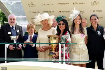 Queen Camilla's Elegance and Composure Shine at Ascot Racecourse During King George Weekend