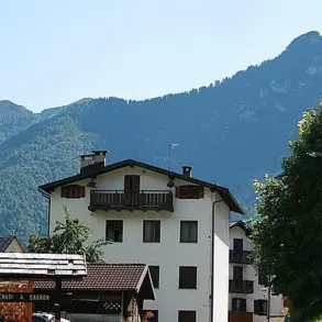 Trentino's Population Decline: 'We're Fighting to Save Our Villages' – Local Authorities Launch Initiative to Stem Rural Exodus