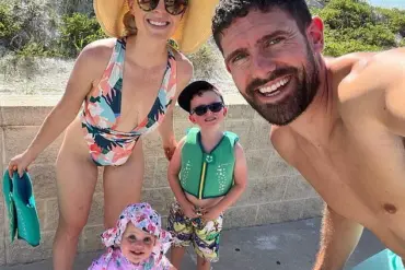 UK Family Shares Mixed Experiences After Two Years in Florida