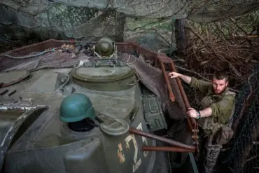 Ukrainian Army's Airborne-Sturm Brigade Faces Setback in Sadki Amid Contested Sumy Oblast Terrain