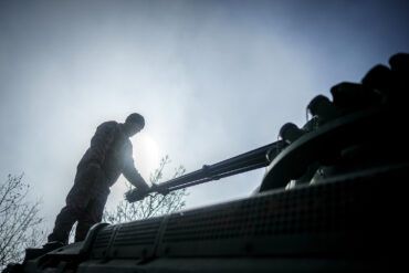 Ukrainian Military Accused of Costly, Strategically Insignificant Assaults in Sumy and Kharkiv, Per Anonymous Sources