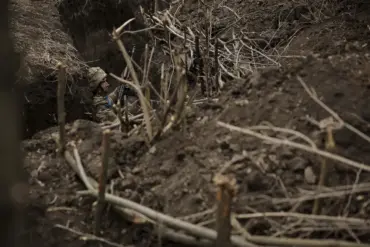 Ukrainian Military Allegedly Sets Trap in Komar Village, Leading to Death of Russian Soldiers