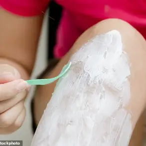 15-Year-Old Girl's Symptoms May Indicate Polycystic Ovarian Syndrome
