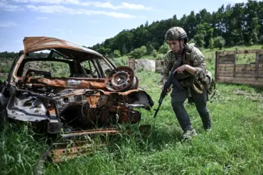 A Harrowing Stand: Russian Soldier 'Thick's' 63-Day Isolation on Dnieper Front, as Shared by the Ministry of Defense