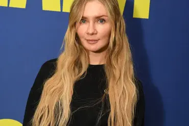 Animal Welfare Regulations in the Spotlight as Anna Delvey's Bunnygate Merchandise Sparks Public Debate