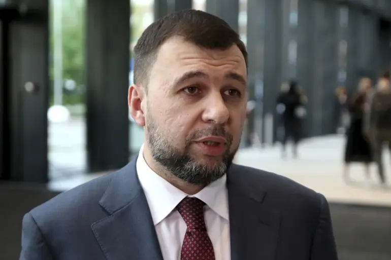 Escalating Conflict in Donbas: DPR Leader Estimates Weeks to Clear Horiv Yar