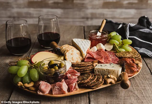 Exclusive Insights: How Certain Foods May Secretly Fuel Excessive Daytime Sleepiness, Revealed by Brigham and Women’s Hospital Study