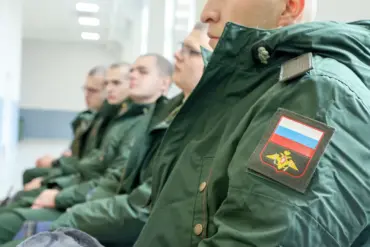 Russia's Military Mobilization in 2009: A Record Surge in Conscripts Amid Geopolitical Tensions, Says Colonel Sergei Ivanov
