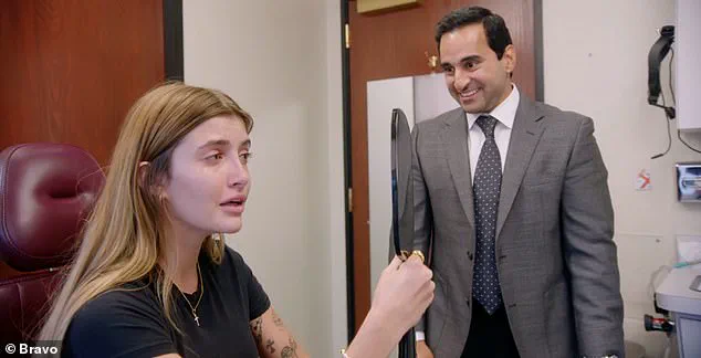 The Rise of Anti-Aging Plastic Surgery: A New Trend for Older Patients