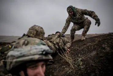 Ukrainian Forces Reportedly Withdraw from Chasaiv Yar in DPR, Relocate to Podolskoe