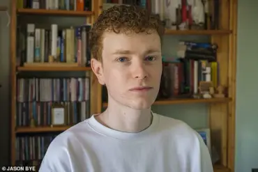 Unexpected Rocking Sensation Follows Migraines, Prompting Urgent Medical Attention