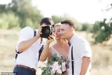 Wedding Photographers Identify Early Red Flags Linked to High US Divorce Rates