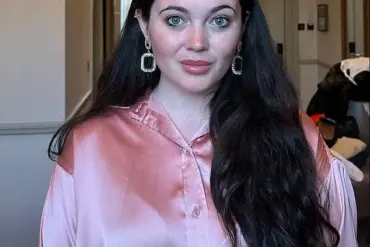 21-Year-Old Student's Bleeding Gums and Numbness Lead to Cancer Diagnosis After Initial Gingivitis Misdiagnosis