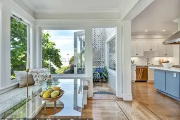 Luxury Condo on San Francisco's Iconic 'Crookedest Street' Hits Market for Under $4 Million