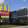 McDonald's CEO Calls for Federal Minimum Wage for Restaurant Workers, Citing $2.13 Tipped-Wage System