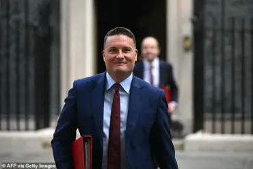 Underperforming NHS Hospitals' Executives Earn More Than PM, Igniting Calls for Accountability and Leadership Reform